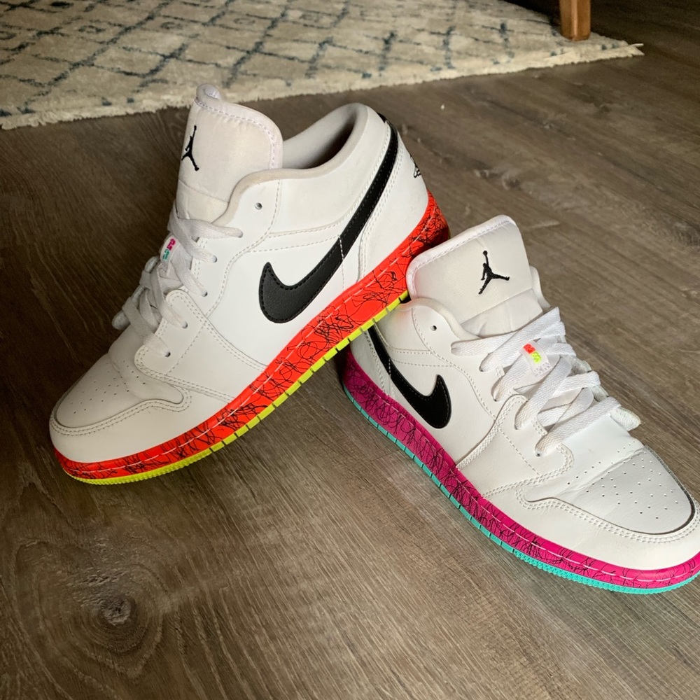 Jordan Retro 1 low